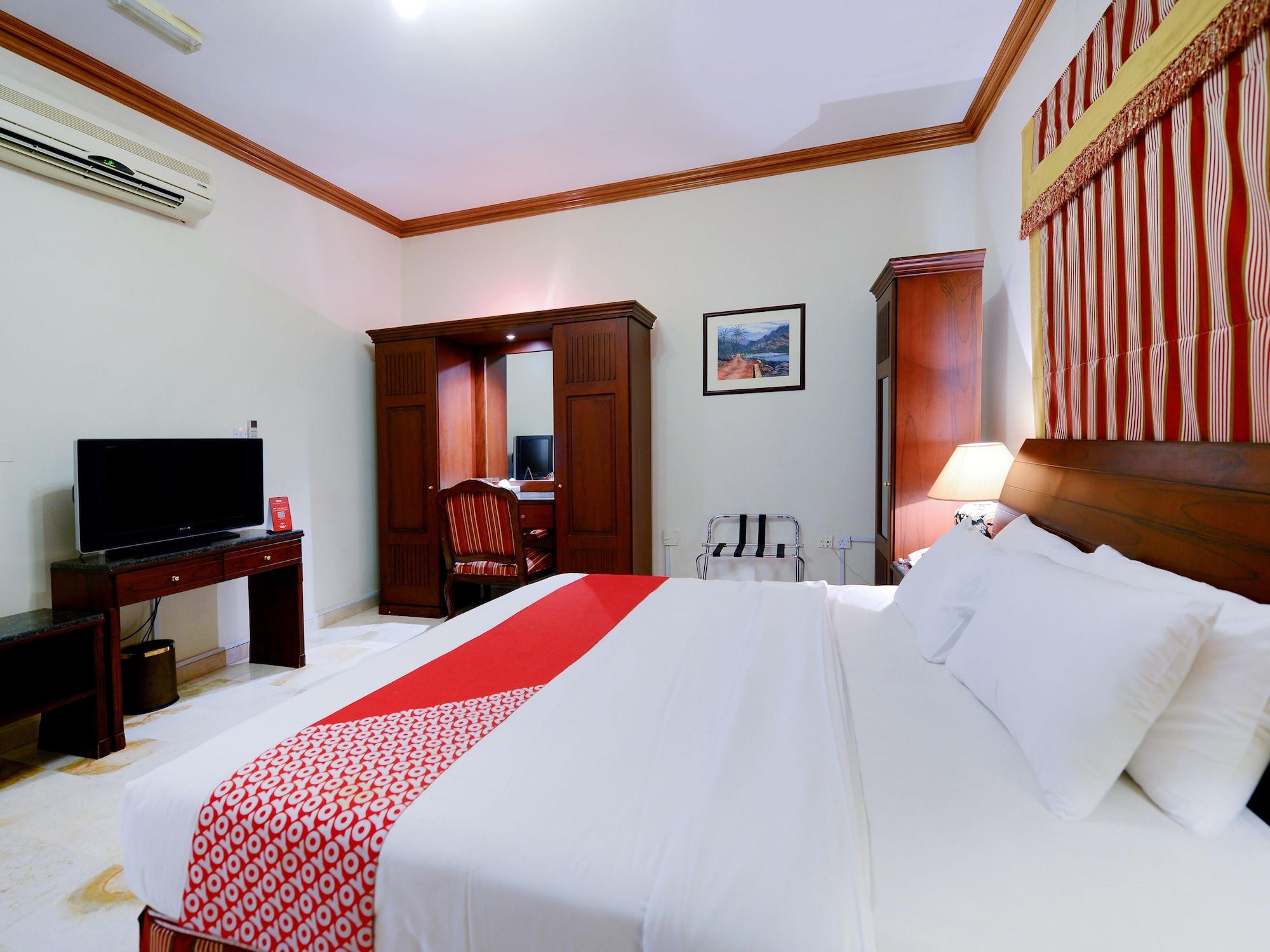 Hotel Golden Oasis Muscat Exterior photo